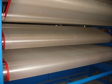 PTFE Coated Mesh Conveyor Belt For Relax Machine